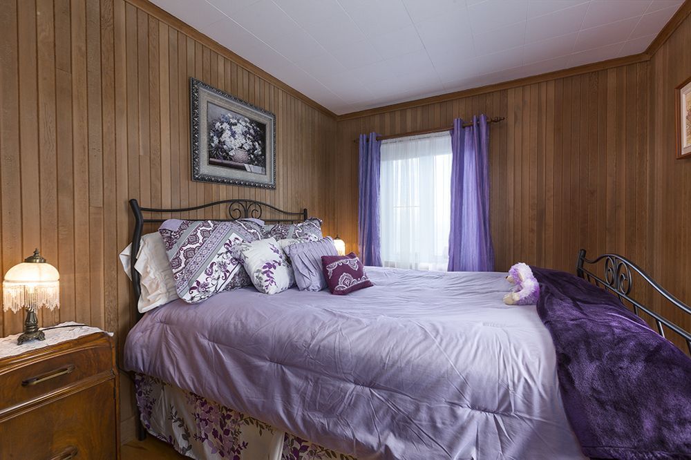 Auberge Gite Maison Des Lilas La Malbaie Bagian luar foto