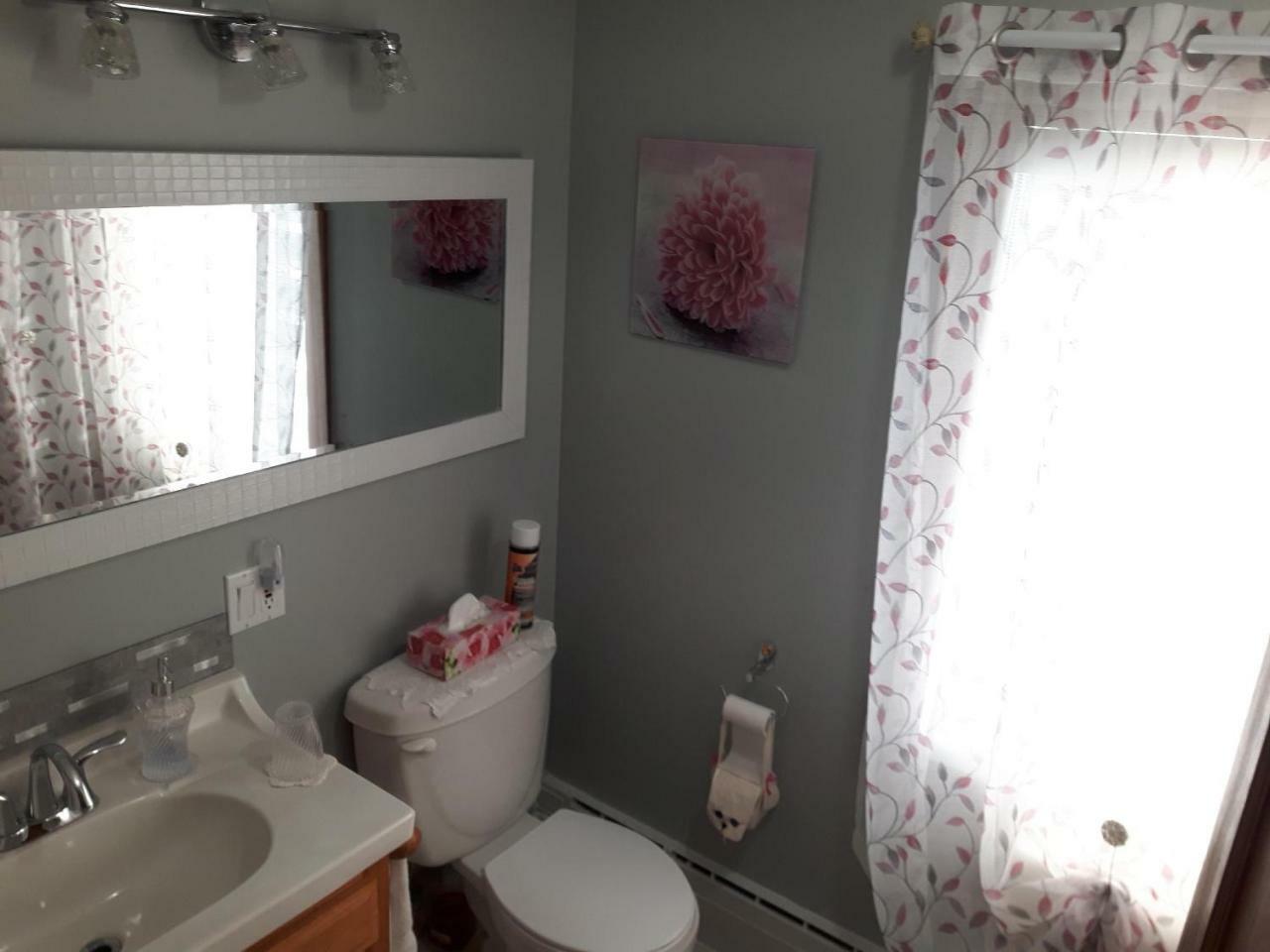 Auberge Gite Maison Des Lilas La Malbaie Bagian luar foto